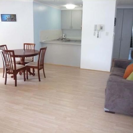 Palm Beach Holiday Resort Gold Coast Oda fotoğraf